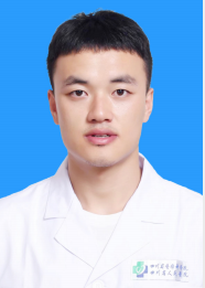 鄢 涛