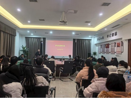 凝心聚力担使命，砥砺奋进谱华章 | 我院2025年度护士长述职大会圆满召开